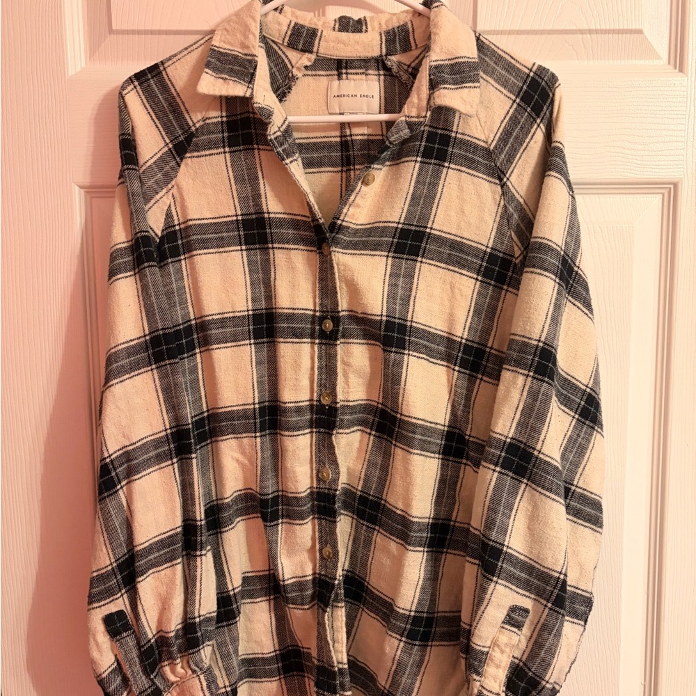 American Eagle Outfitters Black and Cream Plaid Shirt